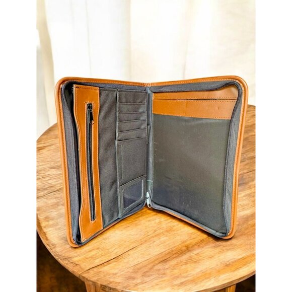 Dark Blue & Brown Zip-Around Organizer Portfolio With "B" Logo - Picture 3 of 6